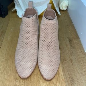 Dolce Vita Tan boots